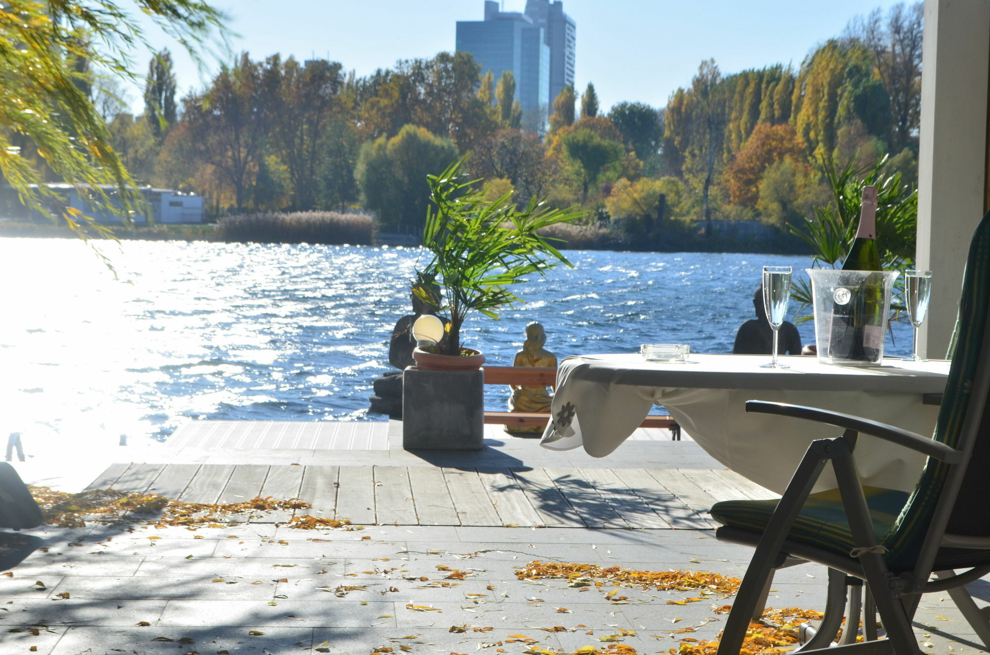 Ajo Apartments - Alte Donau Waterfront - Self-Check-In Viena Exterior foto