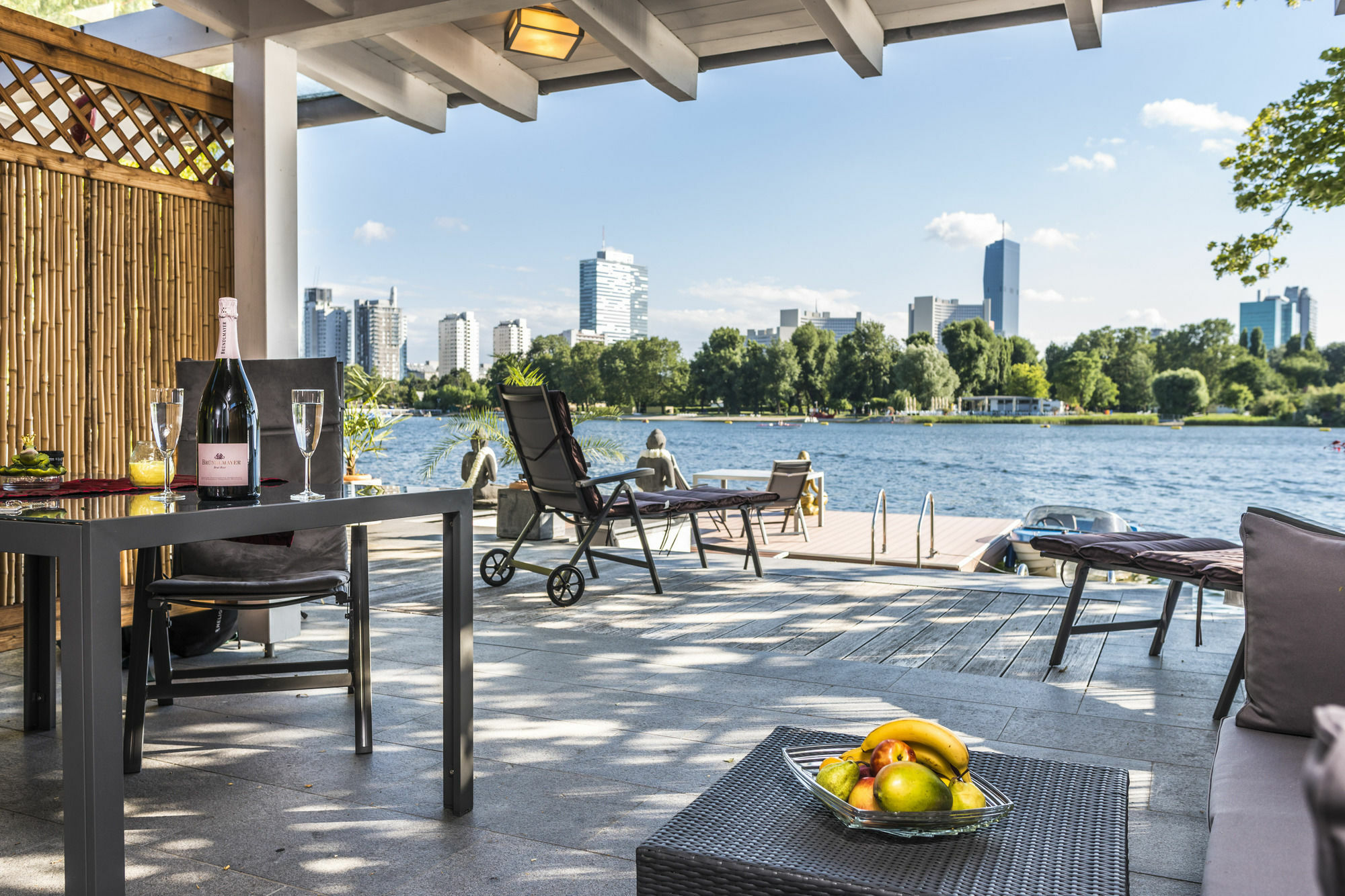 Ajo Apartments - Alte Donau Waterfront - Self-Check-In Viena Exterior foto
